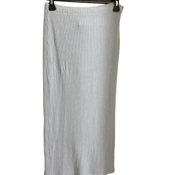 Reformation ribbed skirt in baby blue size M - Picture 2 of 4